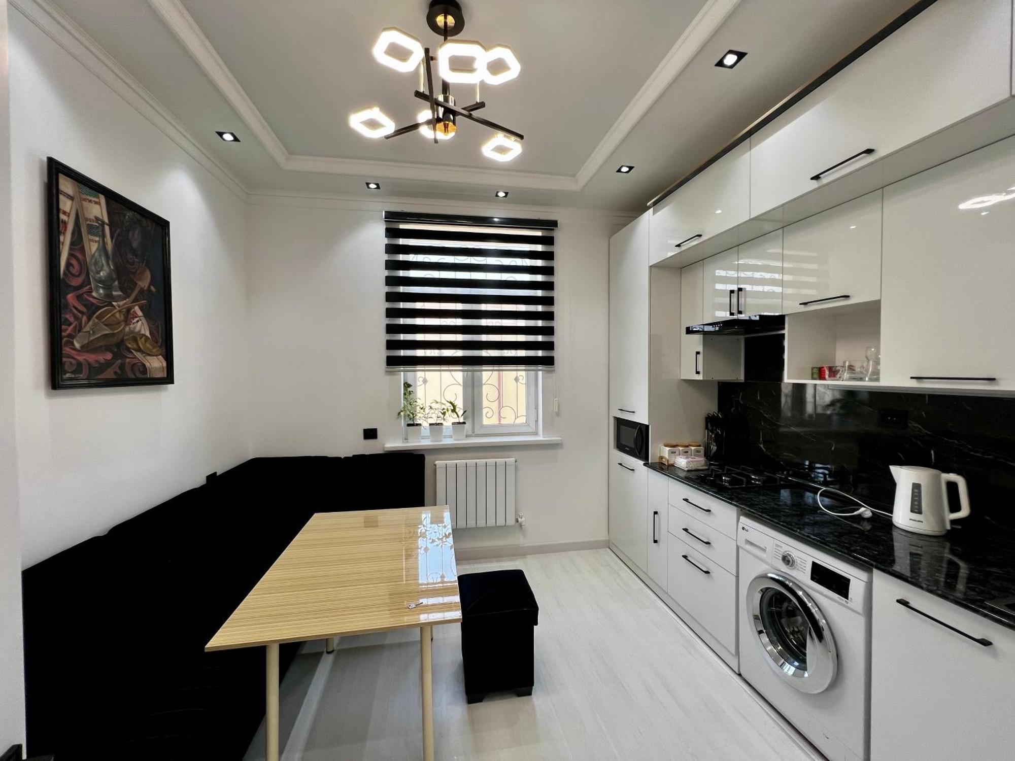 New Apartment Near The Savitsky Museum And Central Bazaar Nukus Exterior photo
